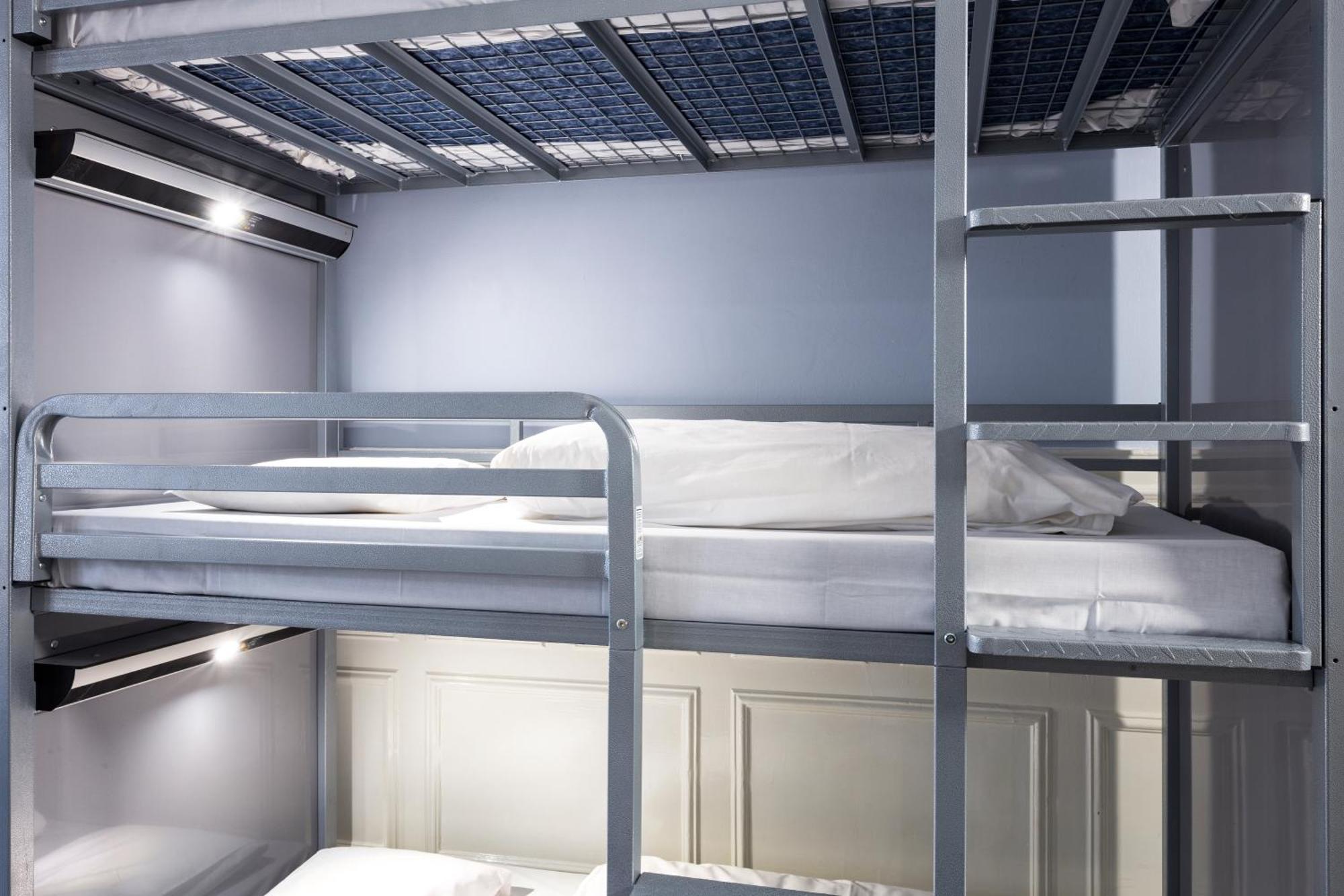 Astor Hyde Park Hostel (Adults Only) Лондон Номер фото